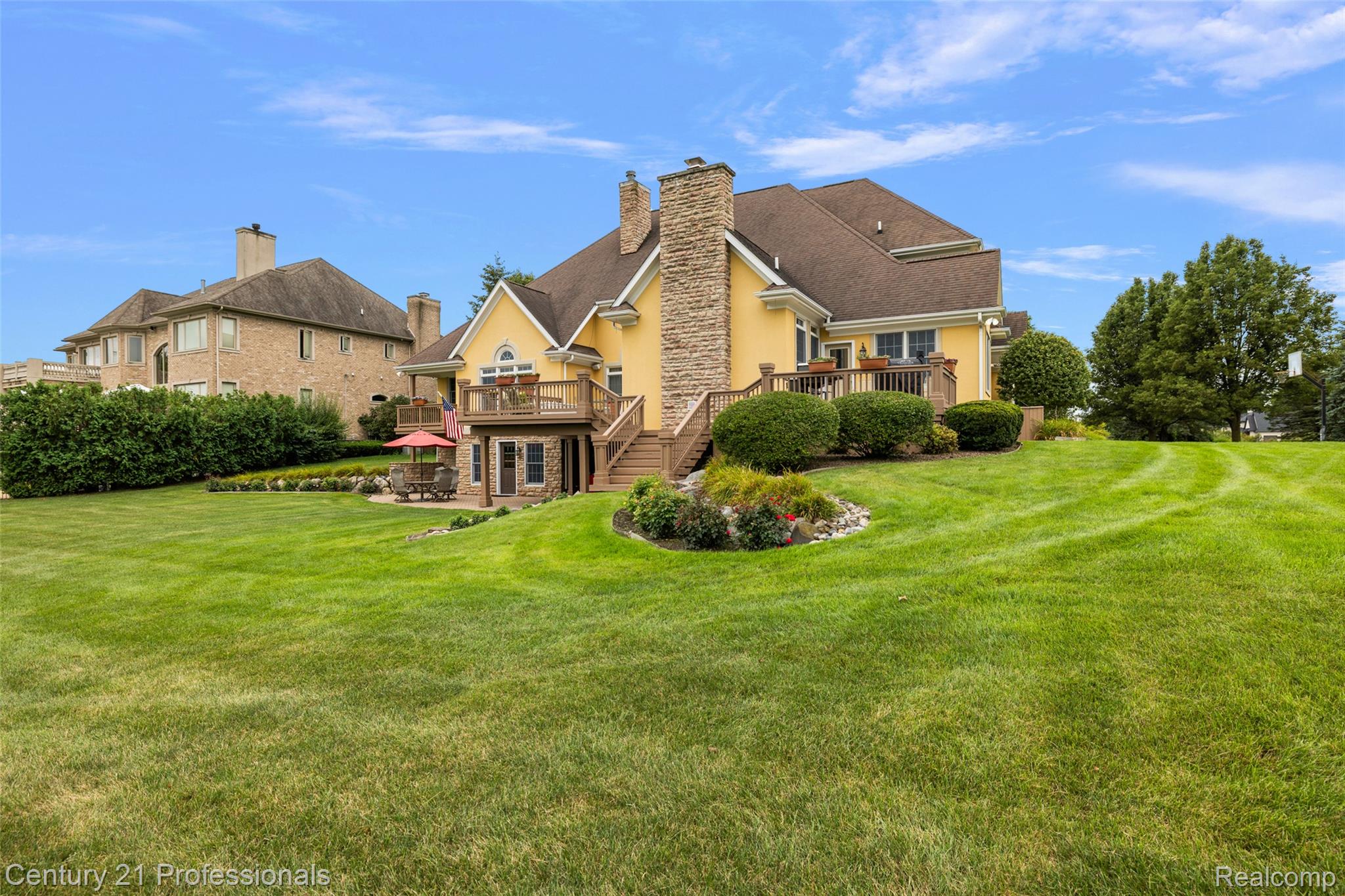 9310 Fairway Trail