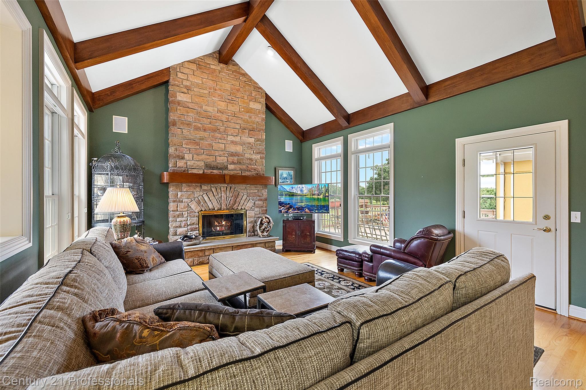 9310 Fairway Trail