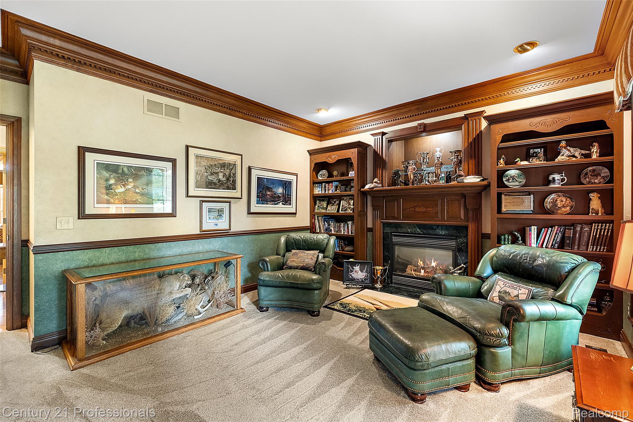 9310 Fairway Trail