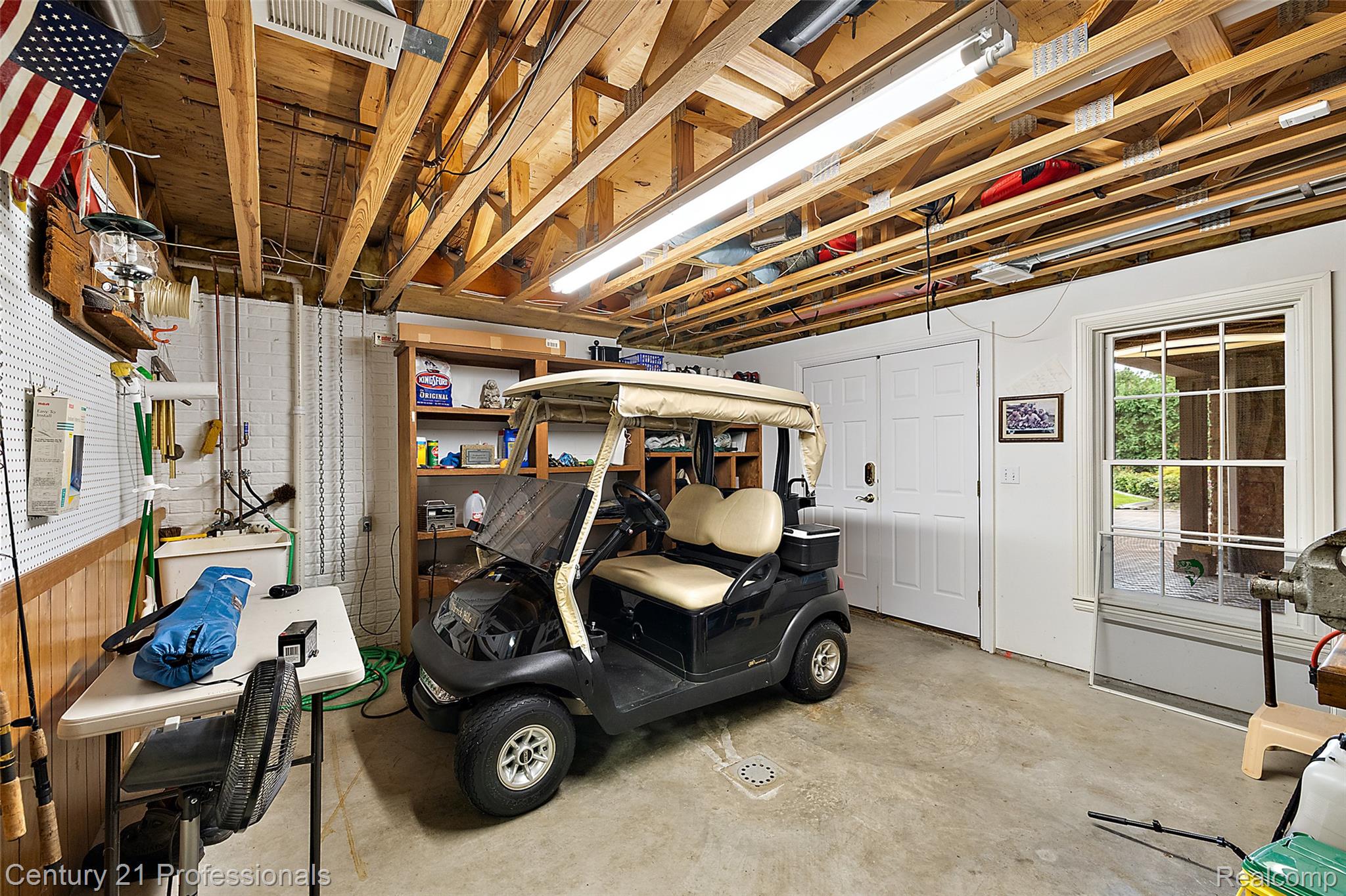 9310 Fairway Trail