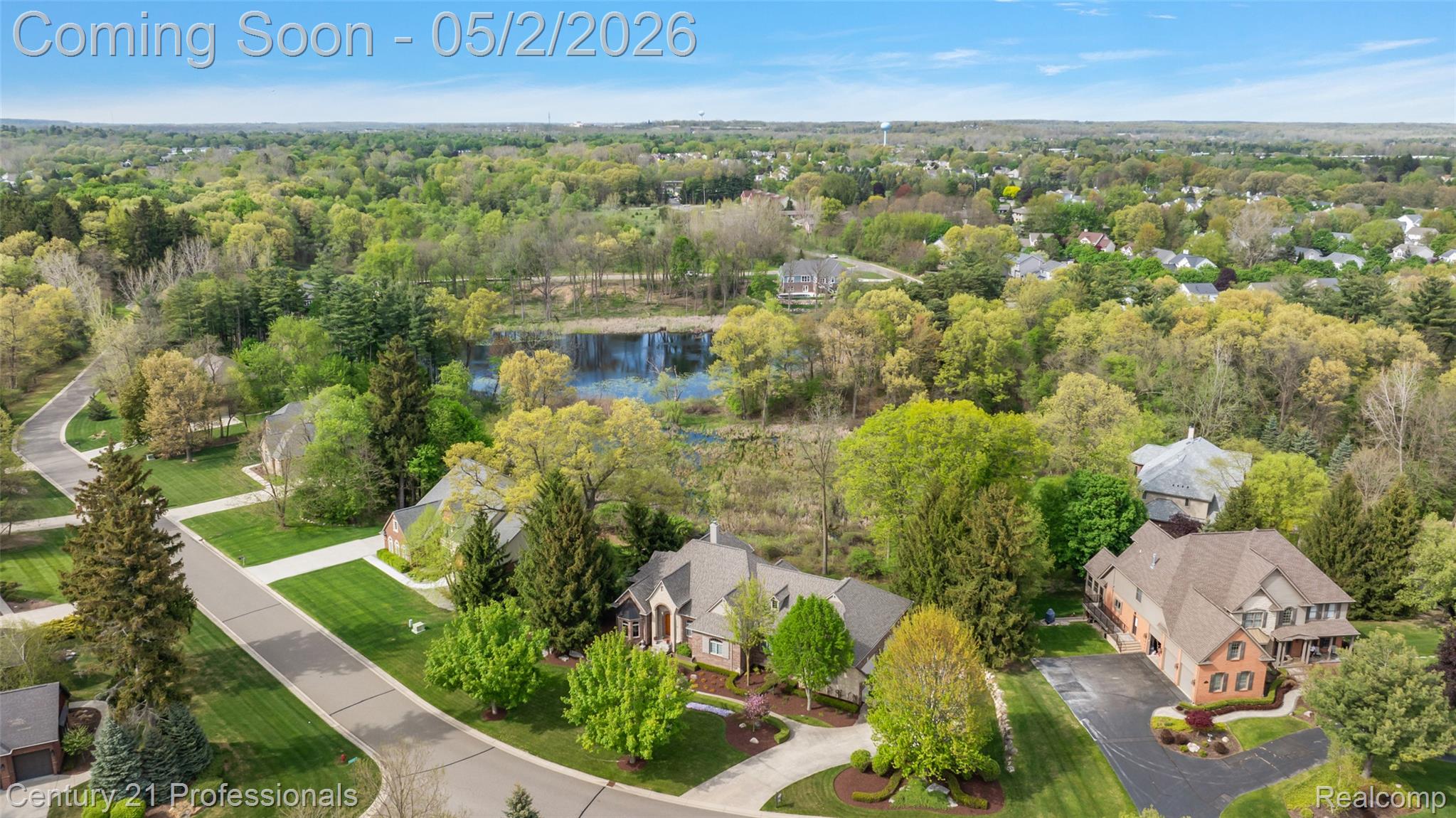 1181 Iroquois Trail