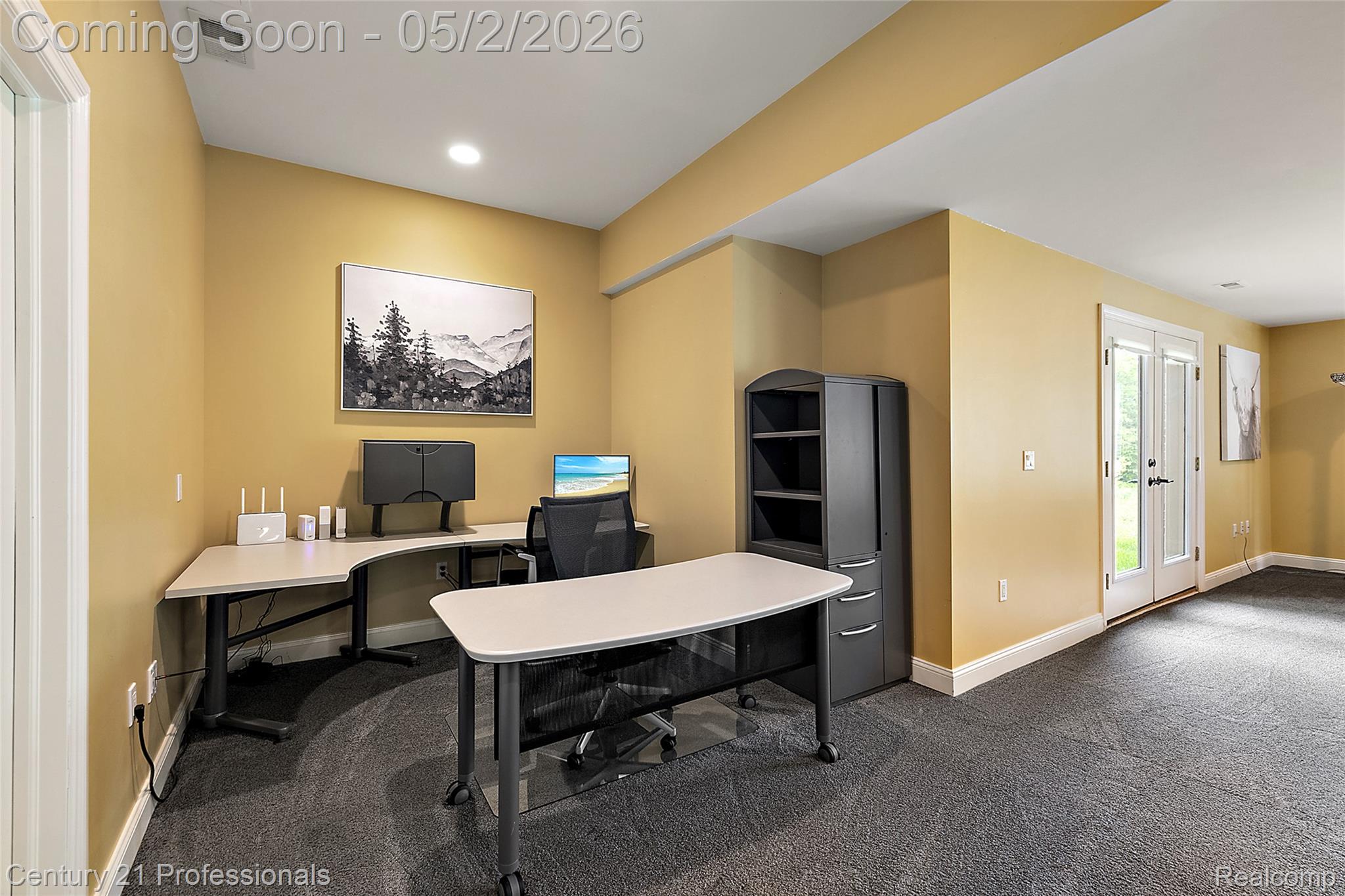 1181 Iroquois Trail