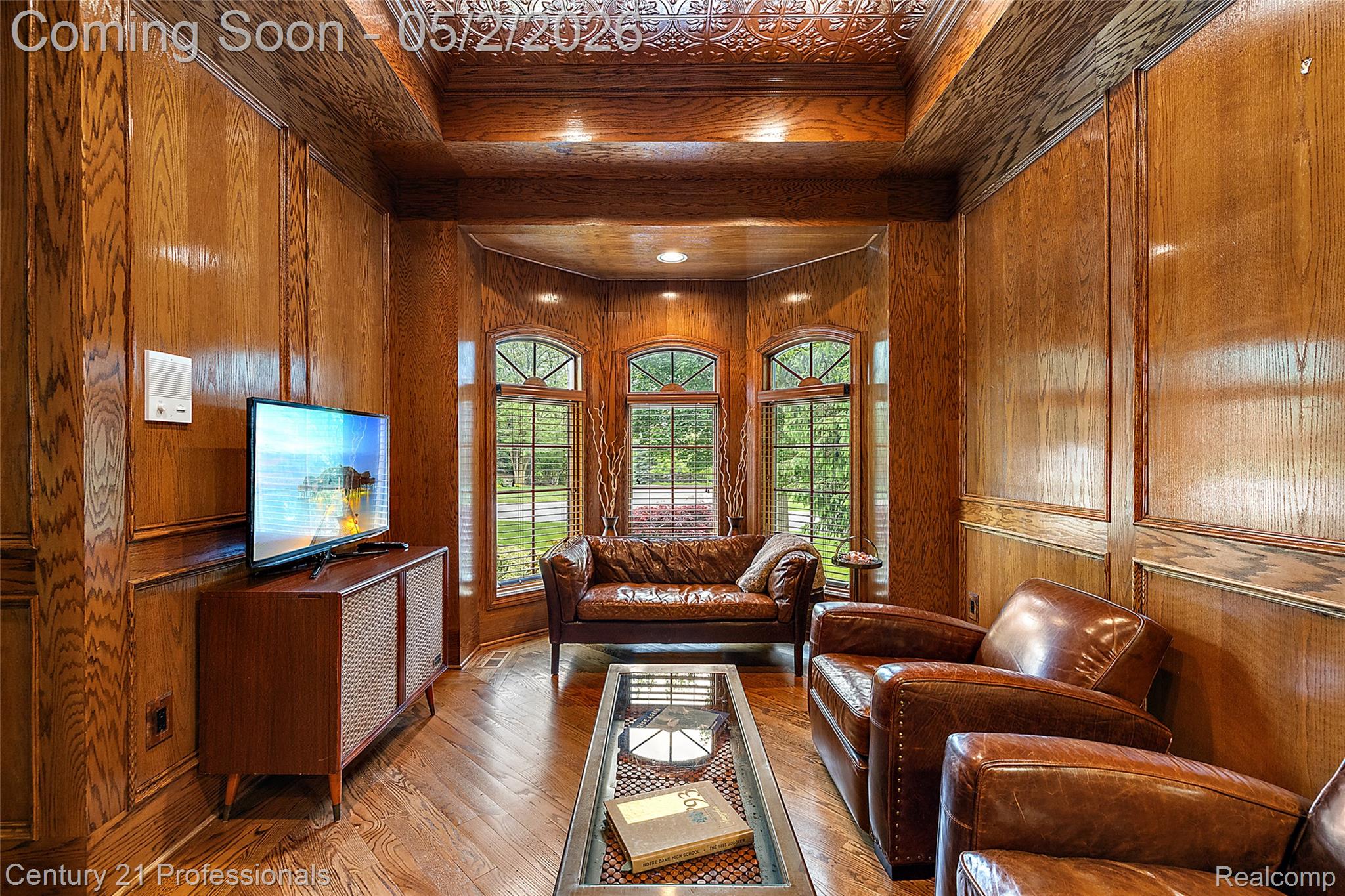 1181 Iroquois Trail
