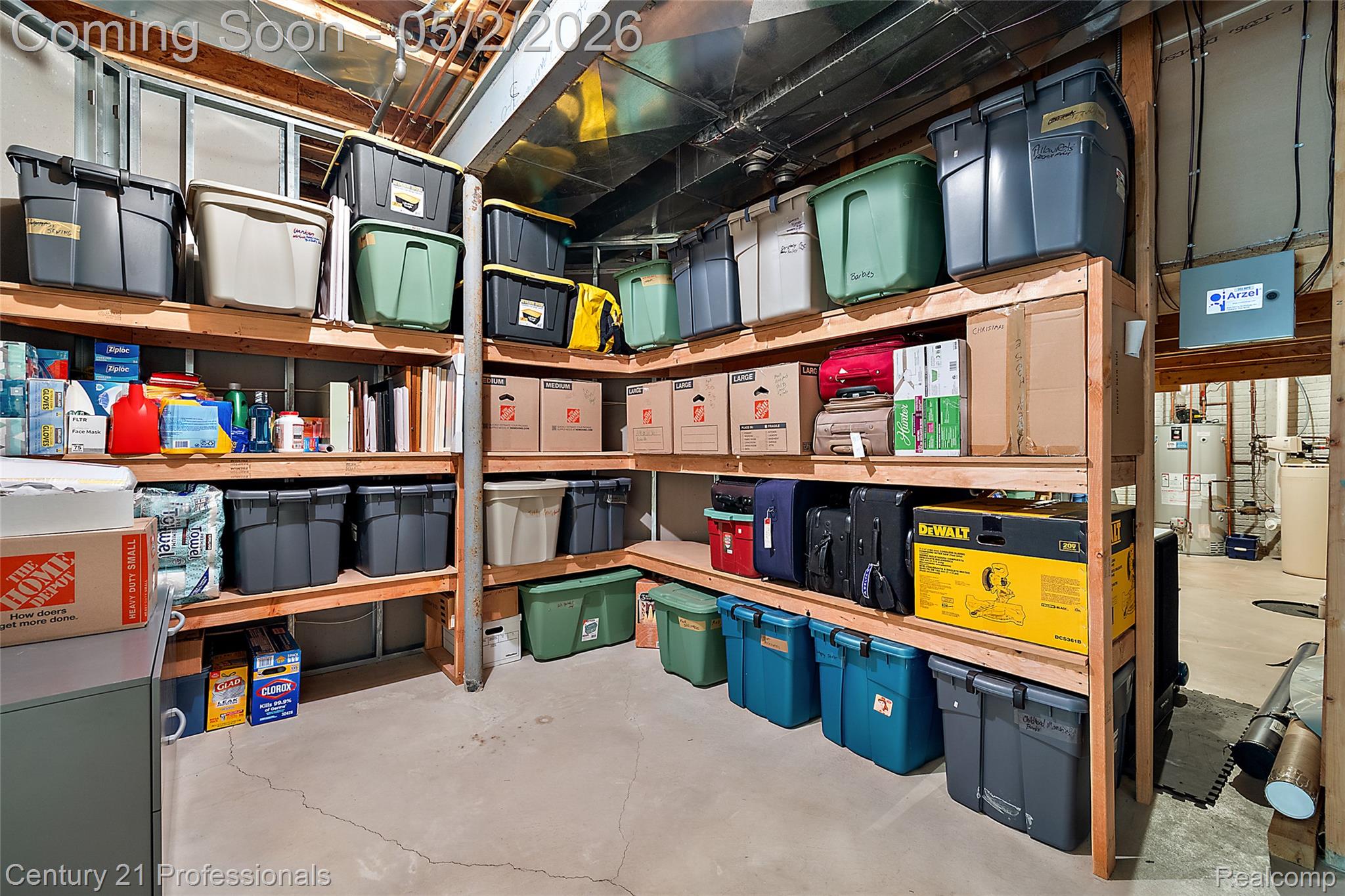 1181 Iroquois Trail