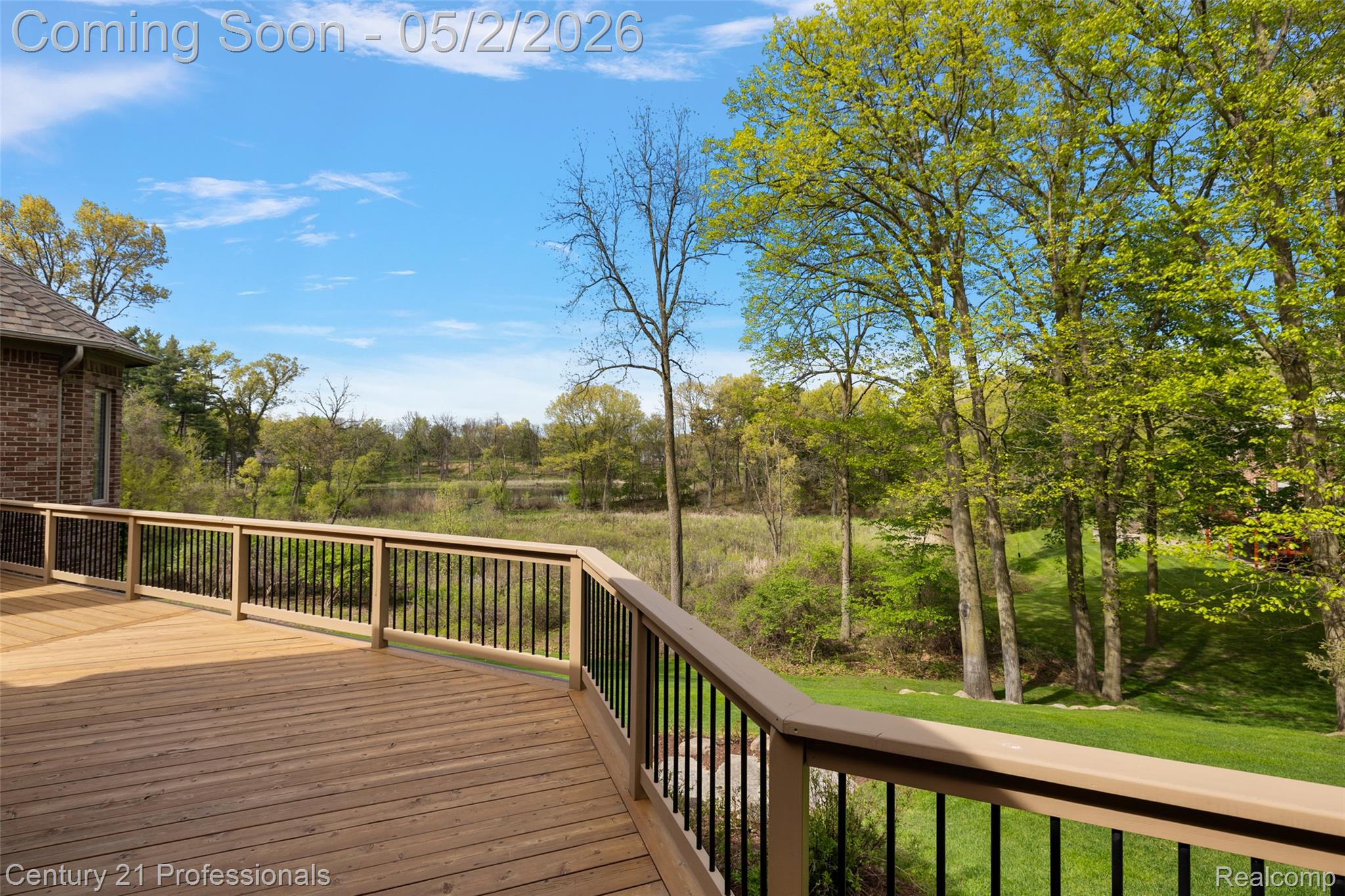 1181 Iroquois Trail