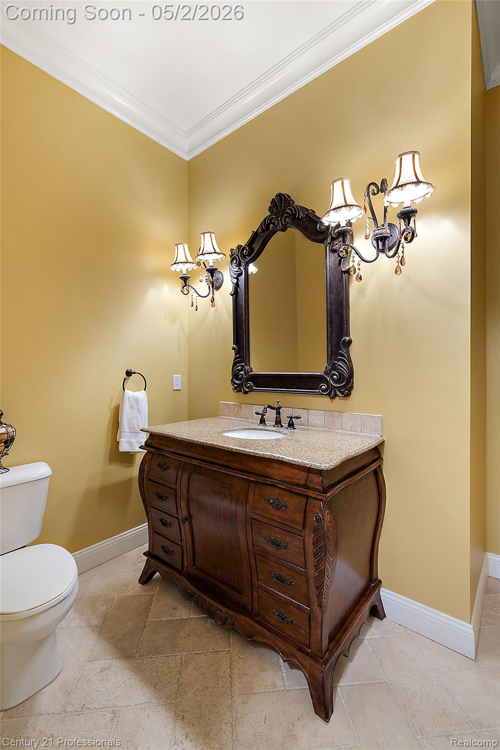 1181 Iroquois Trail