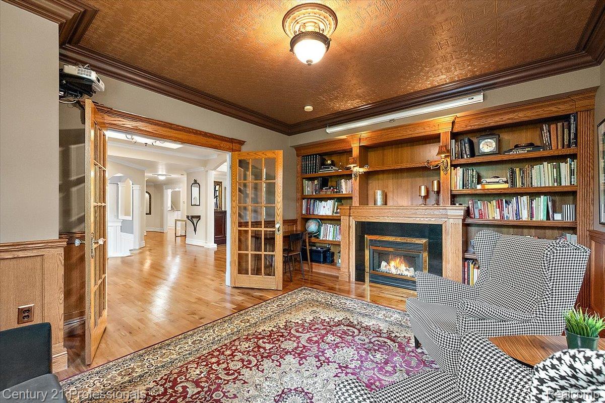 6705 College Park Drive