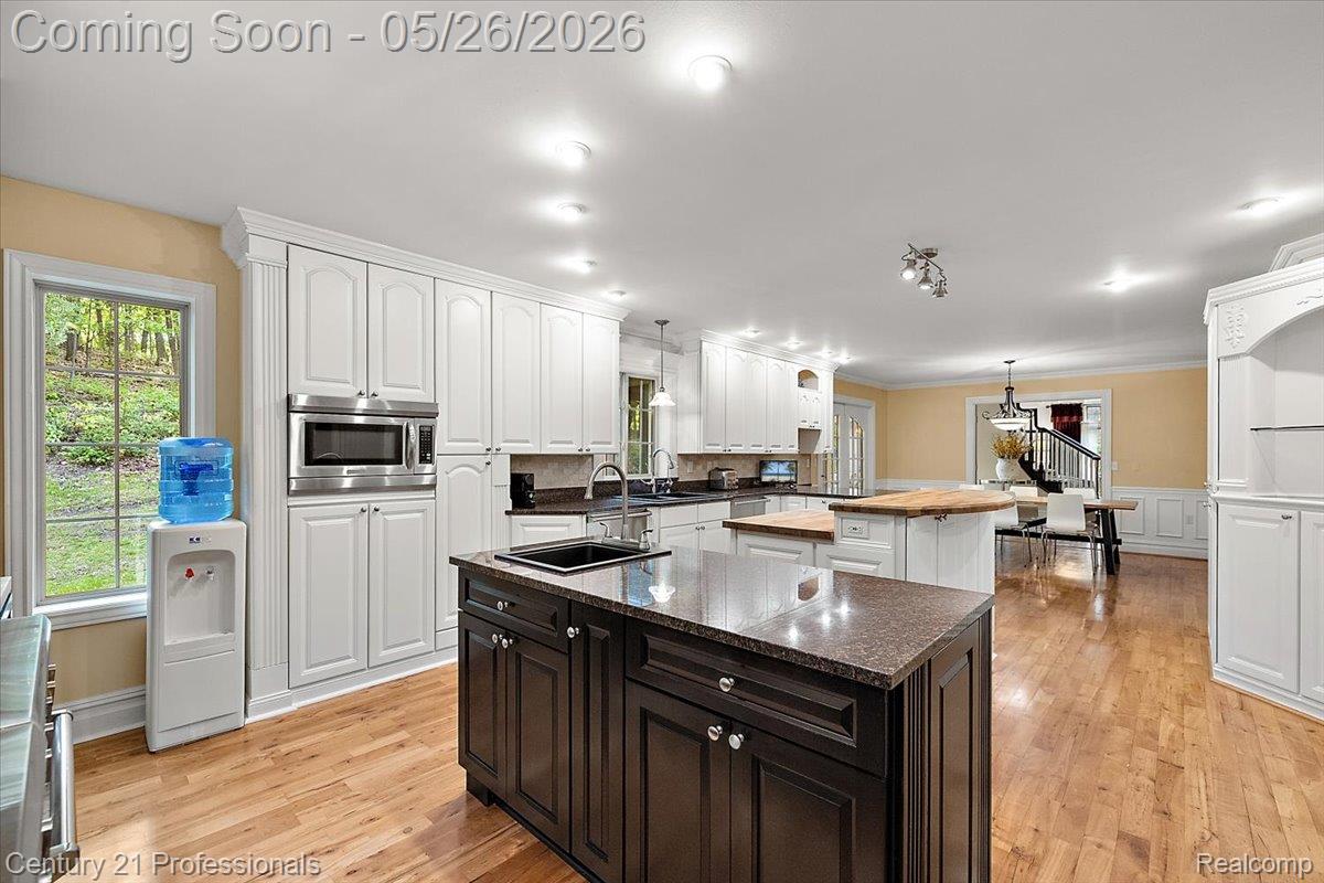 6705 College Park Drive