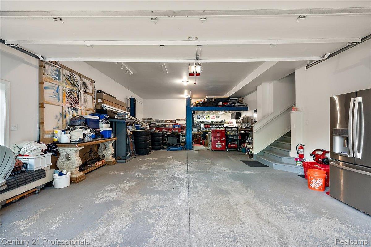 6705 College Park Drive