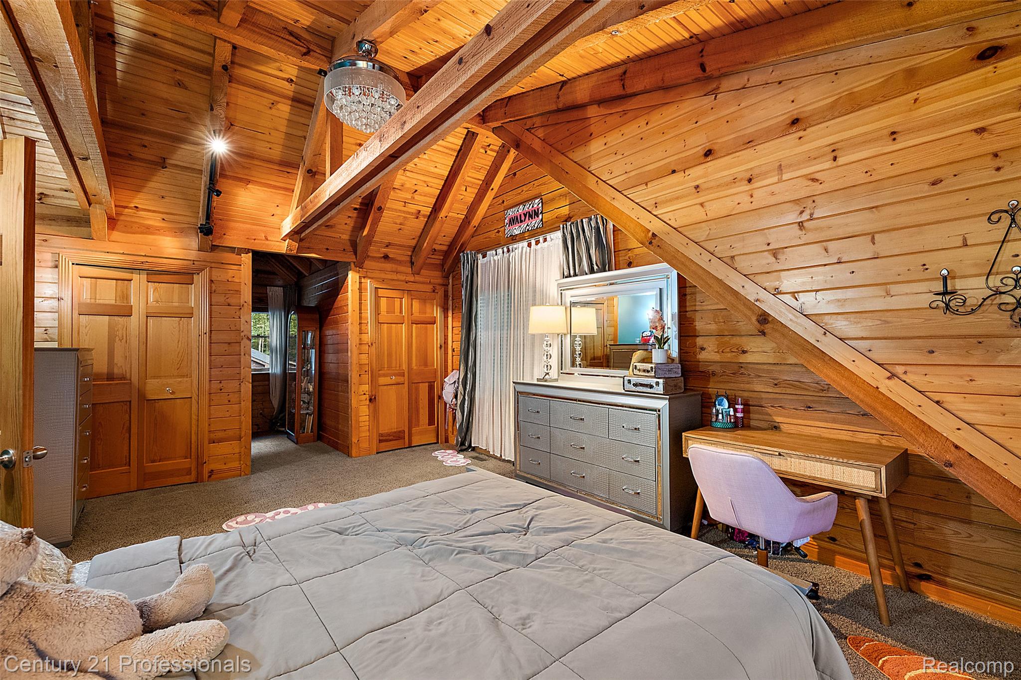 3120 Canyon Oaks