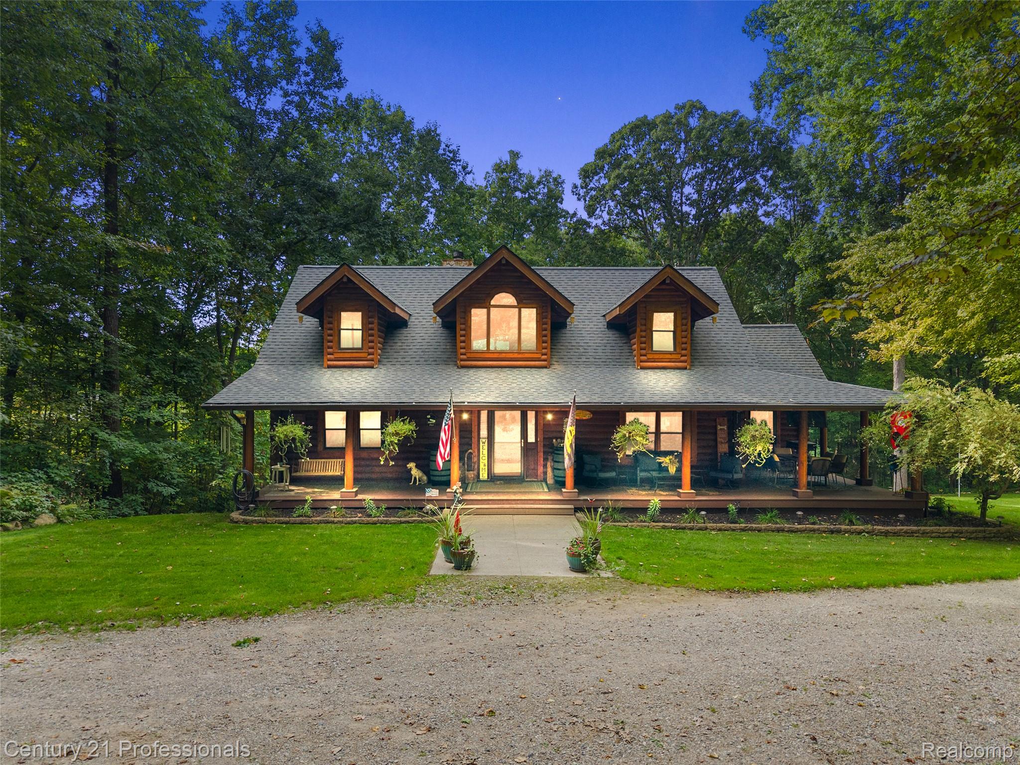 3120 Canyon Oaks
