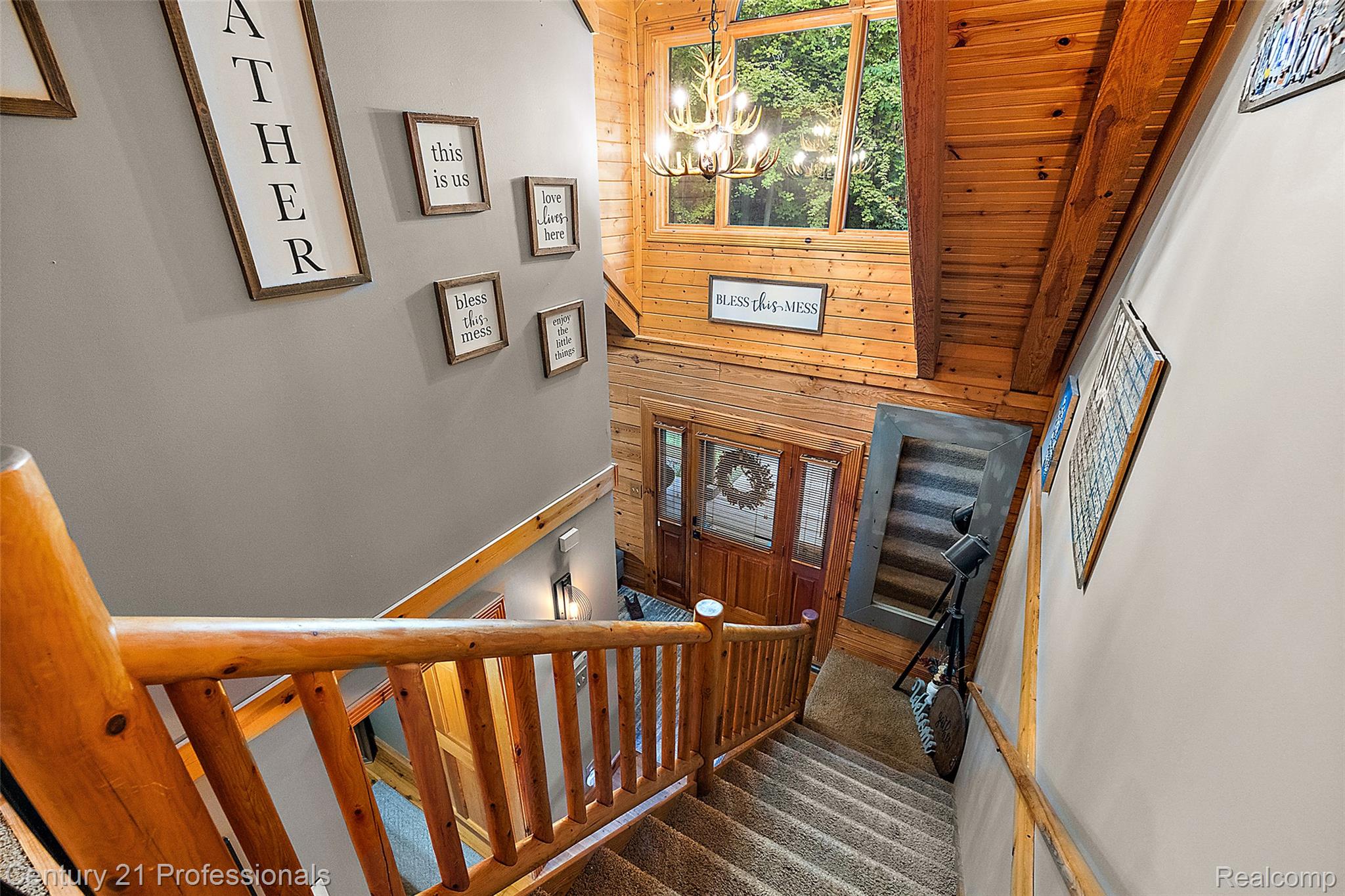 3120 Canyon Oaks