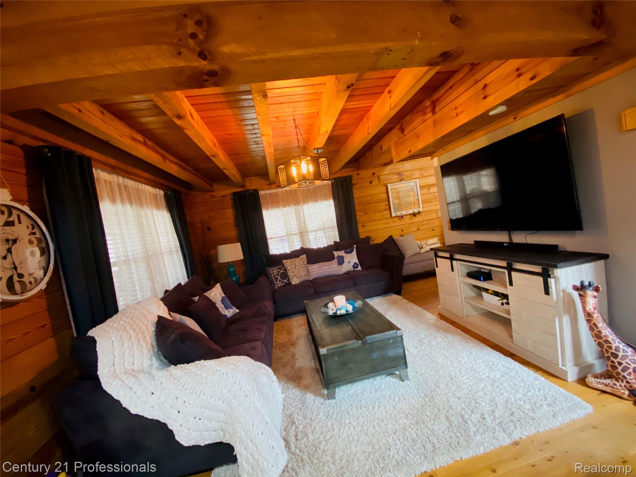 3120 Canyon Oaks