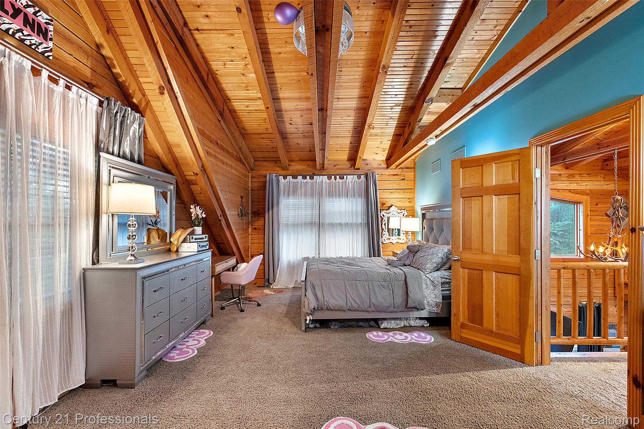 3120 Canyon Oaks