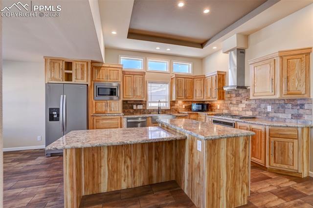 7653 Crested Jay Point