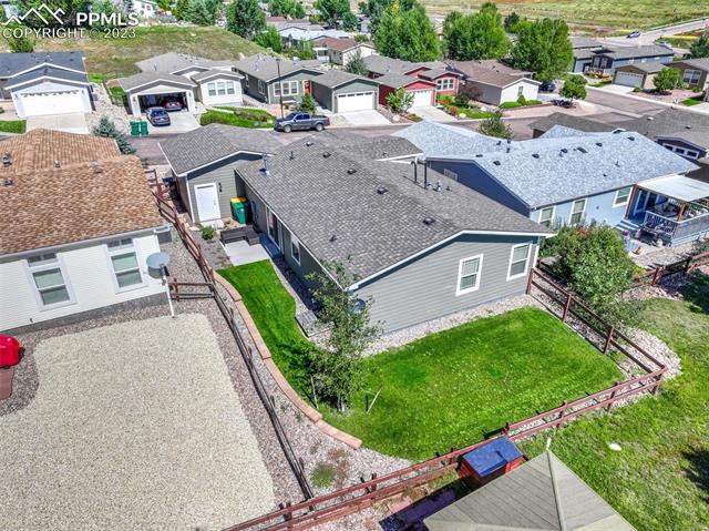 7653 Crested Jay Point