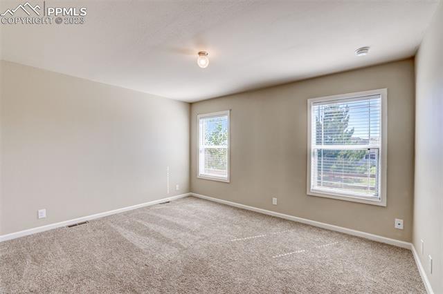 7653 Crested Jay Point