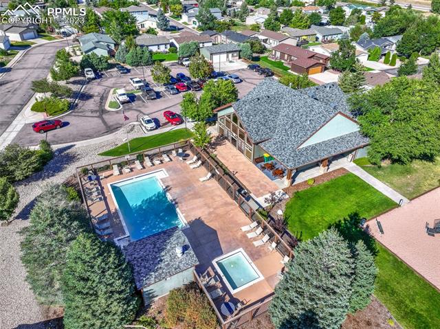 7653 Crested Jay Point