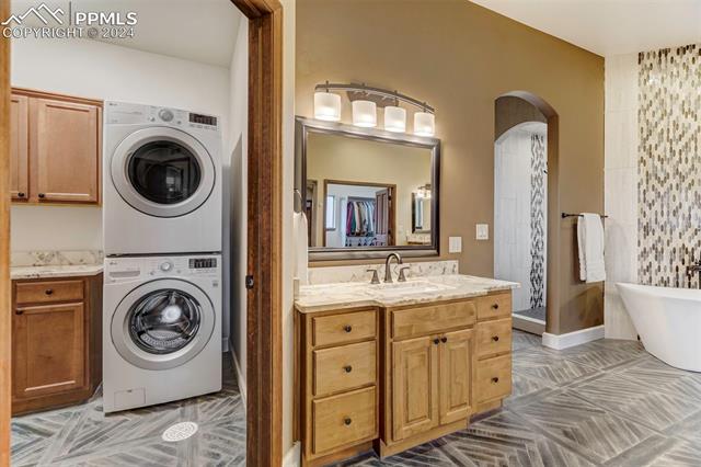 2220 Terri Lee Drive