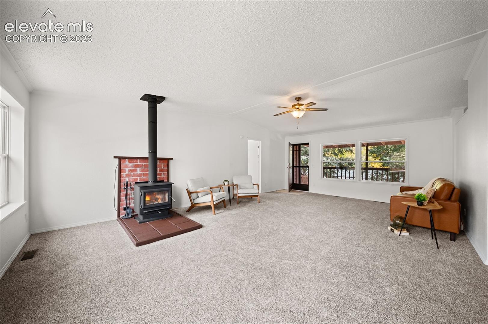 413 W Eaton Avenue