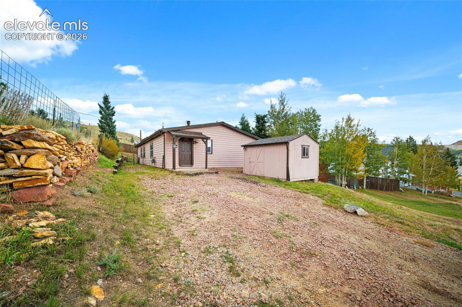 413 W Eaton Avenue