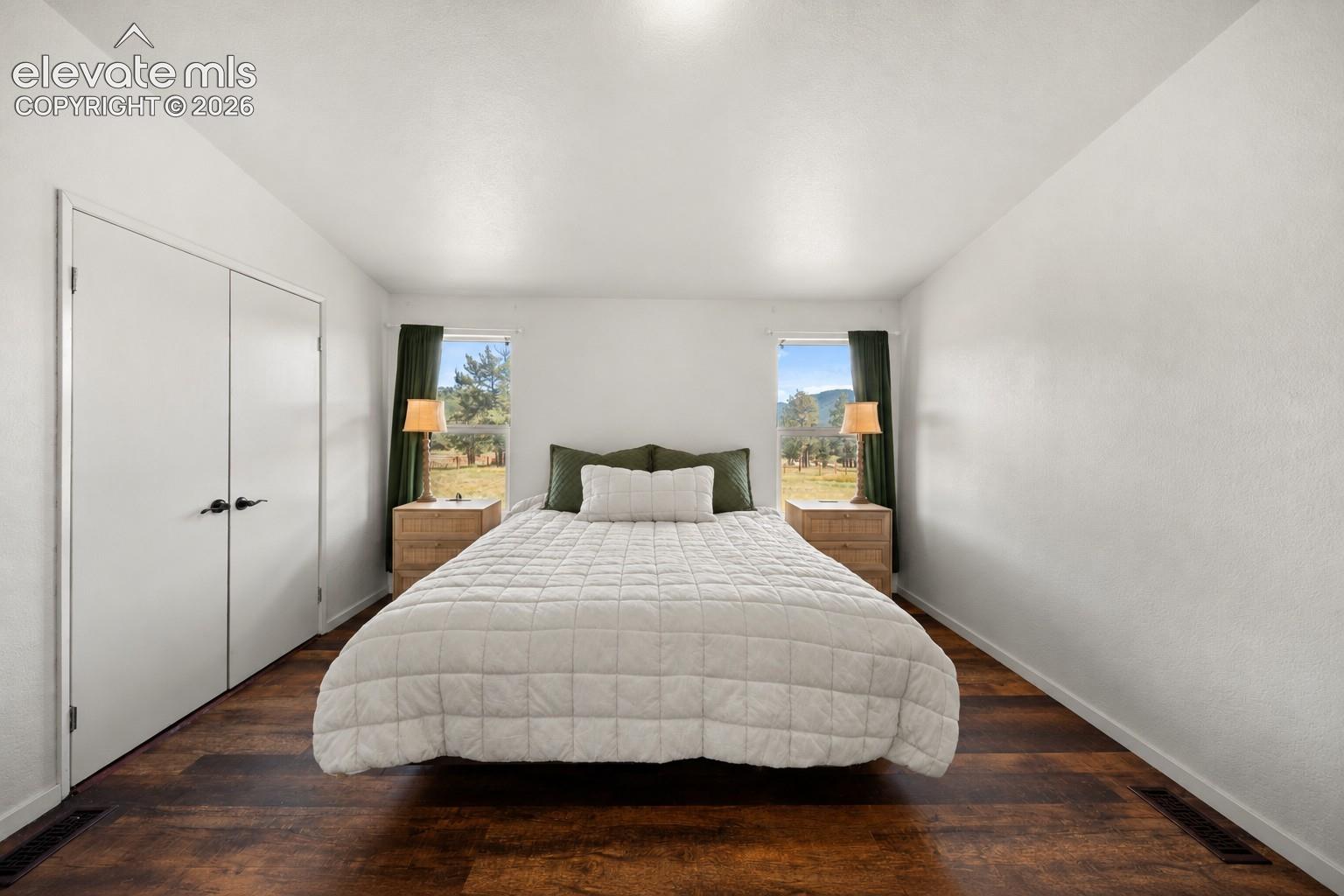 464 Hackamore Drive