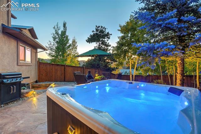 960 Ponderosa Way B