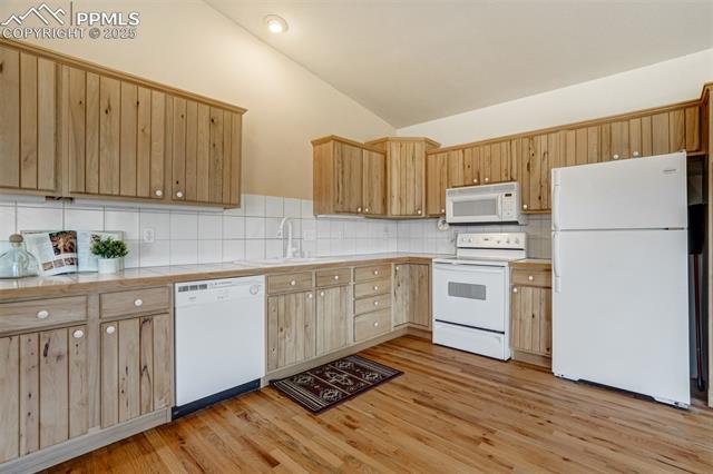 115 White Tail Lane