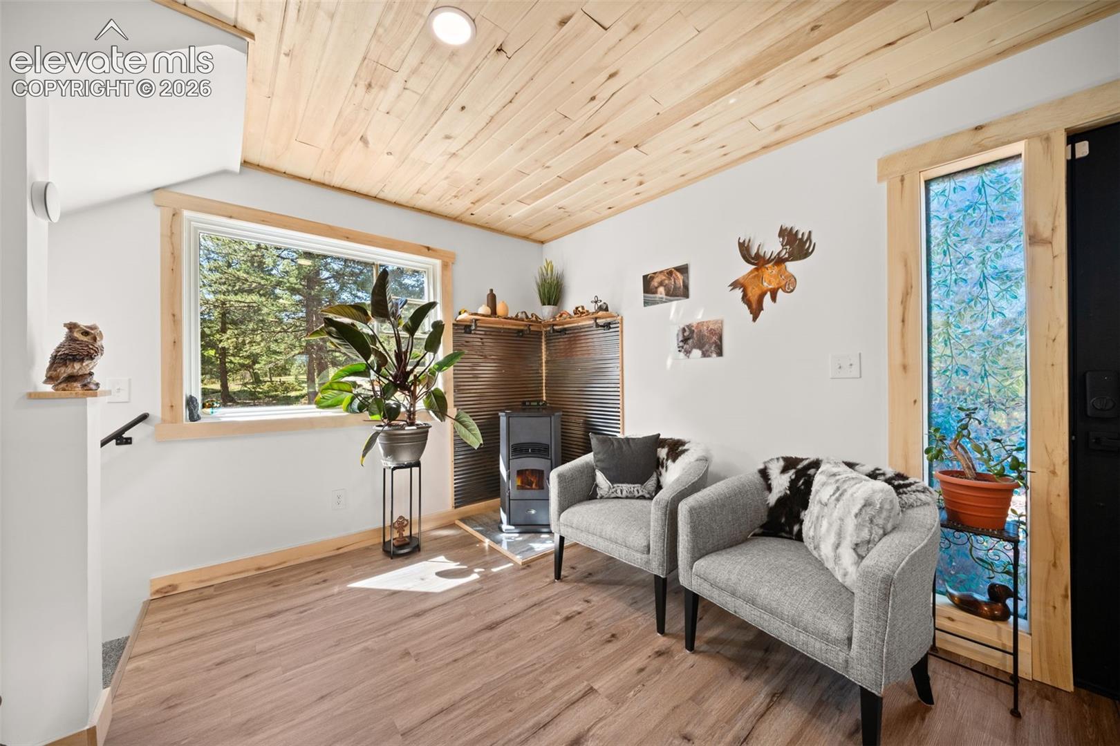 475 Crystal Drive
