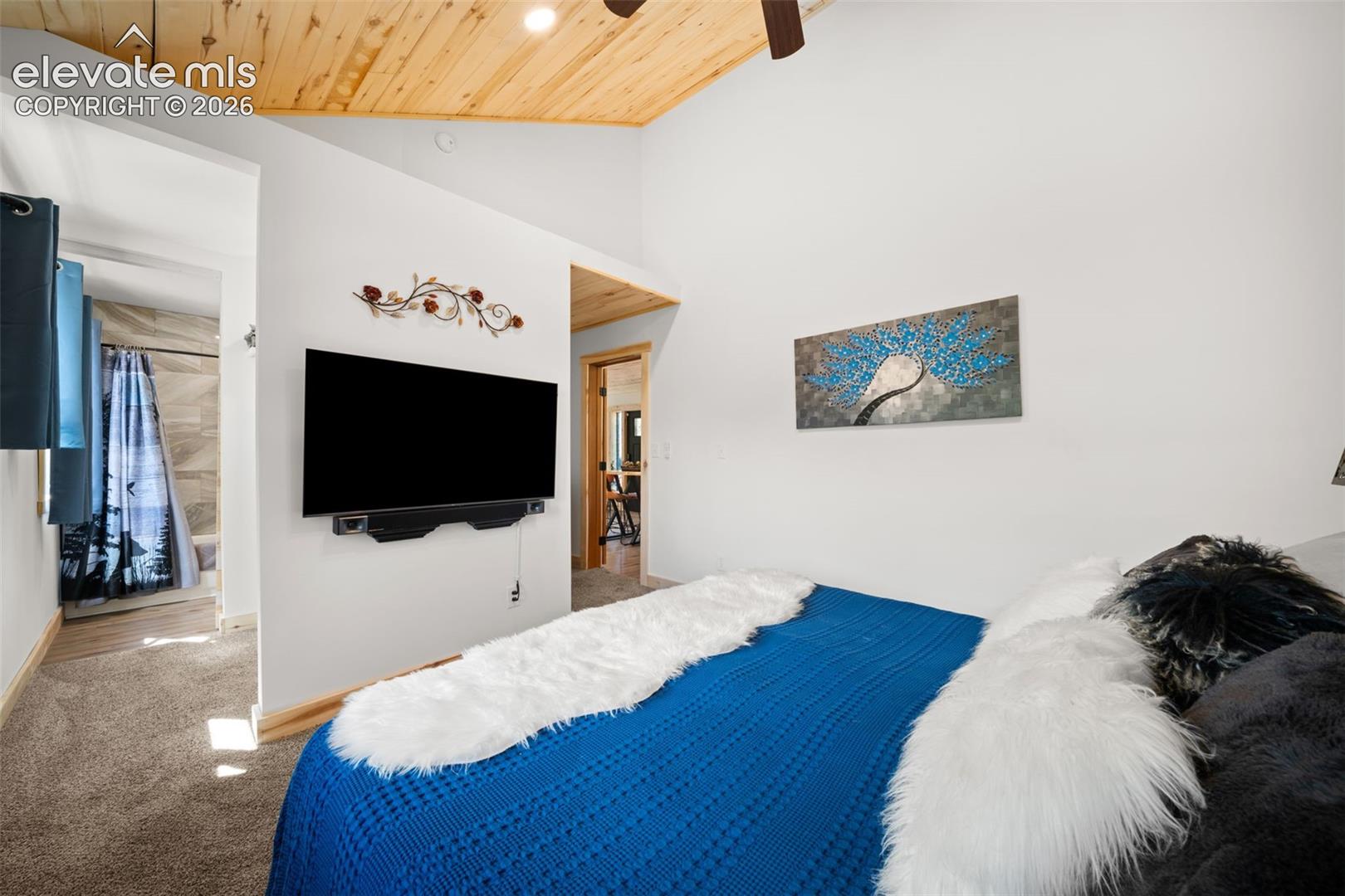 475 Crystal Drive