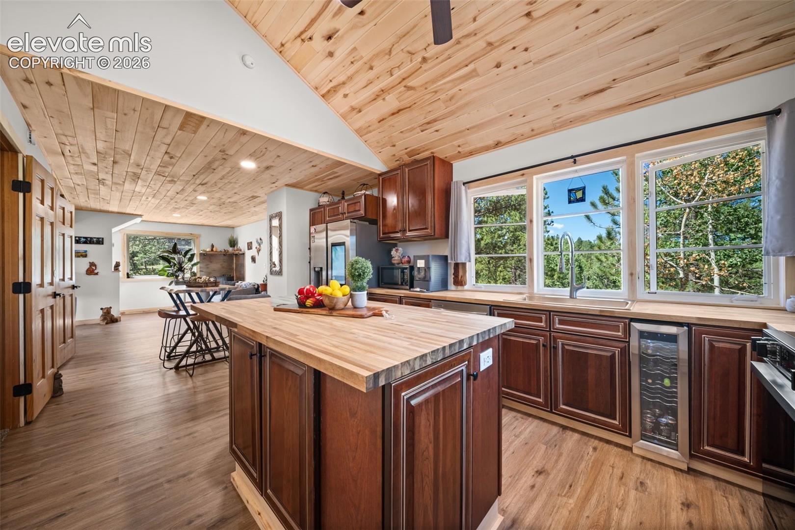 475 Crystal Drive