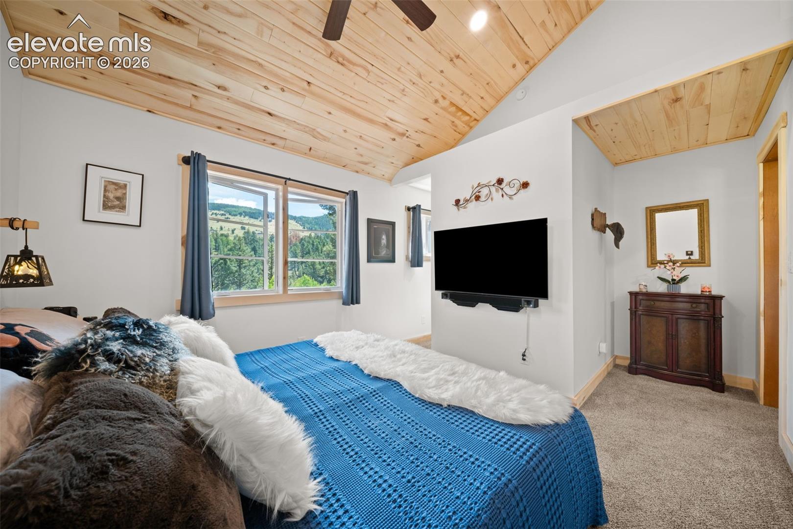 475 Crystal Drive