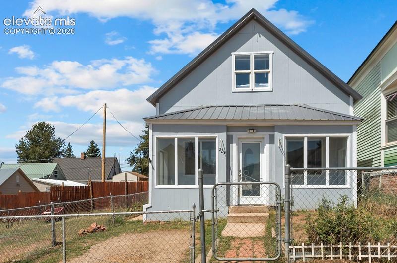 223 S Second Street