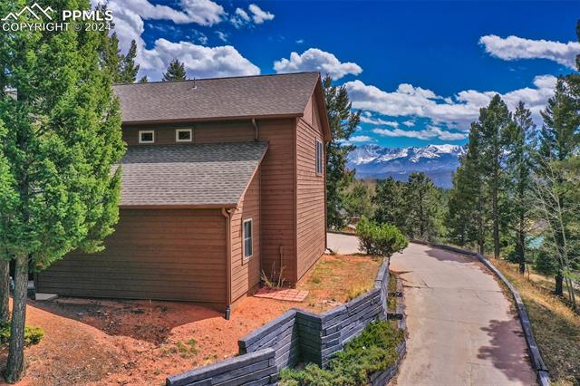 1068 Parkview Road