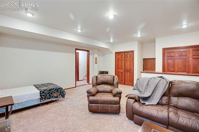 1068 Parkview Road