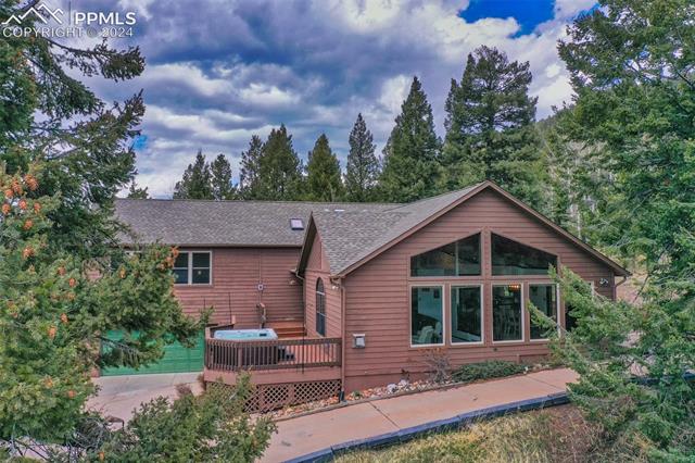 1068 Parkview Road