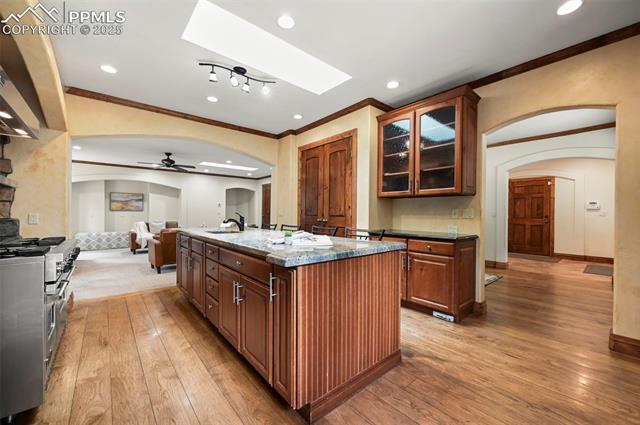 1300 W Midland Avenue