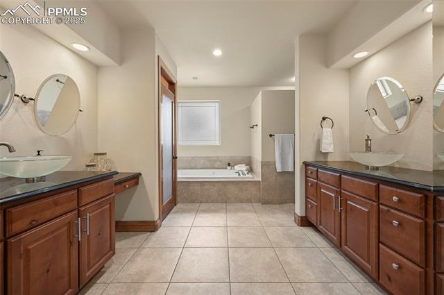 1300 W Midland Avenue