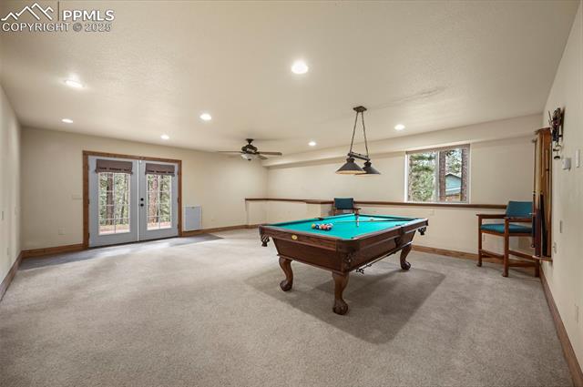 1300 W Midland Avenue