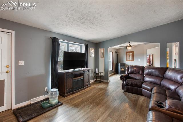 415 Forest Glen Trail