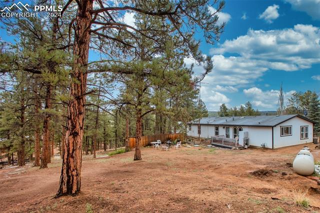 415 Forest Glen Trail