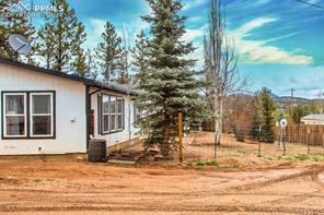 415 Forest Glen Trail