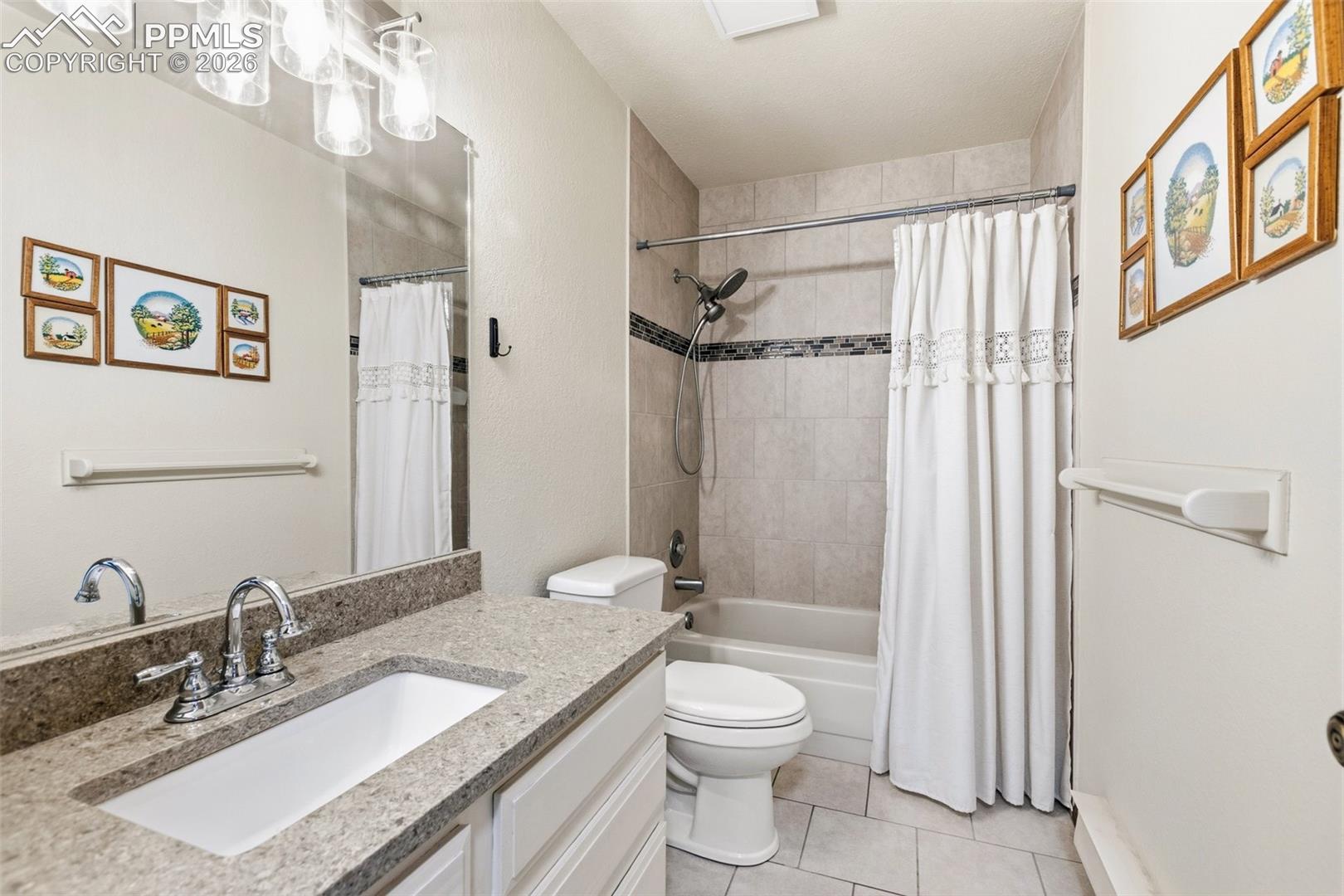 200 Sun Ridge Court