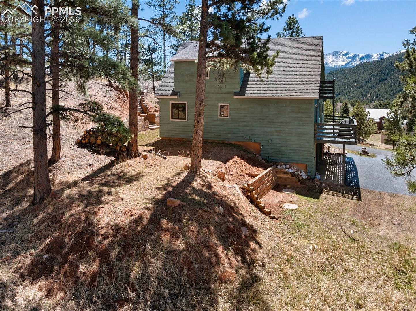 200 Sun Ridge Court