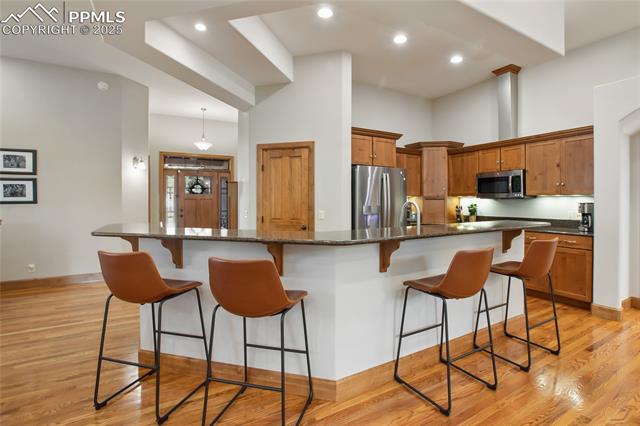 1230 Cottontail Trail