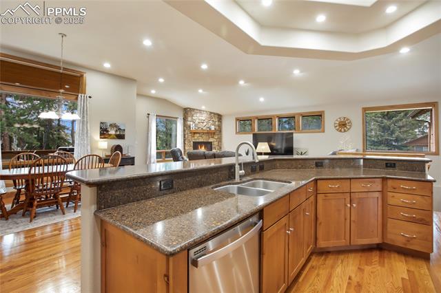 1230 Cottontail Trail