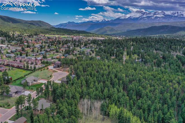 1230 Cottontail Trail