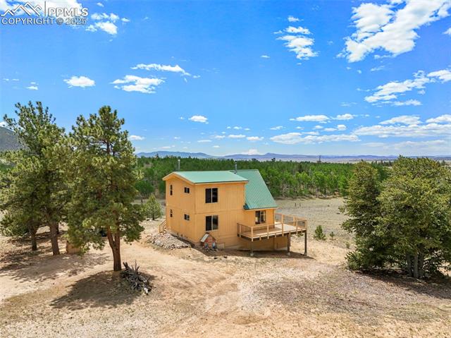 1689 Grand Teton Drive