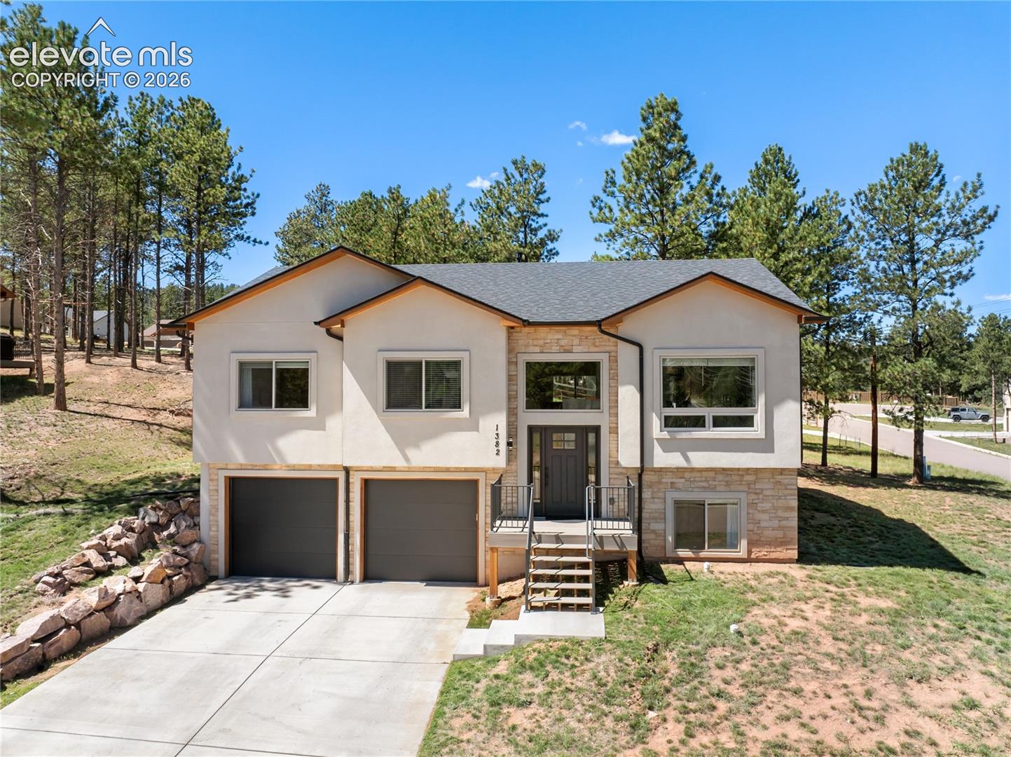 1382 Ridgestone Drive