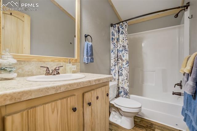 716 Badger Trail